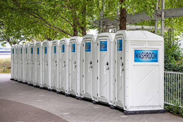 Portable Toilet Options We Offer in Lithia Springs, GA